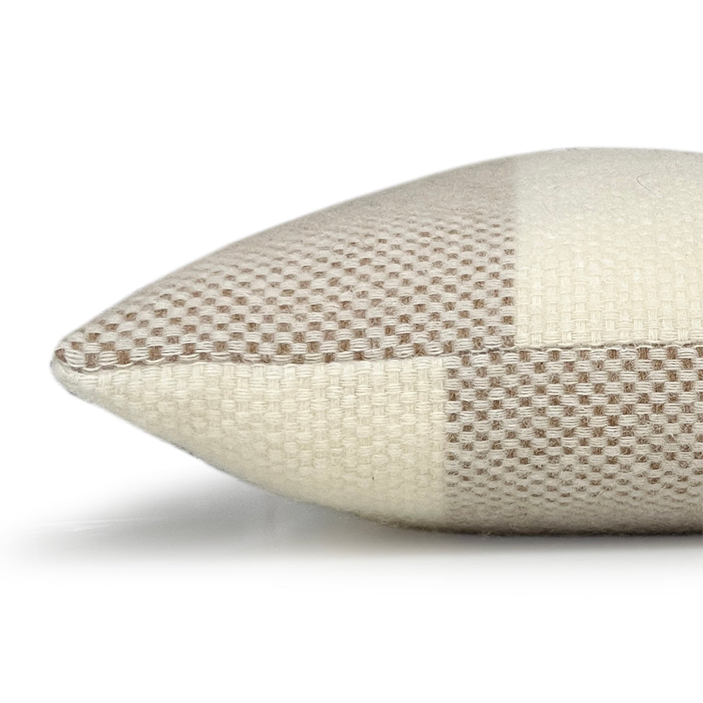Malagoon Easy Nature cushion - beige - 35x60cm wool