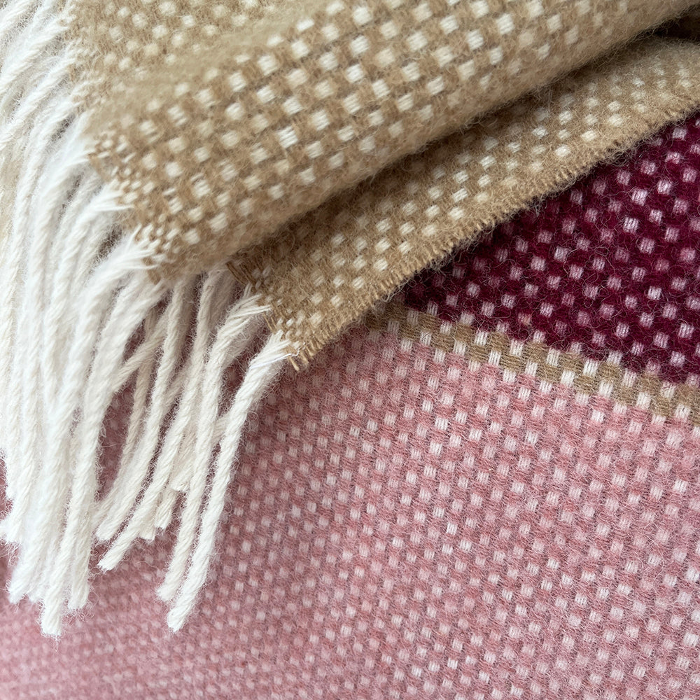 Malagoon throw Festivity - maroon red - 140x200cm 100% wool