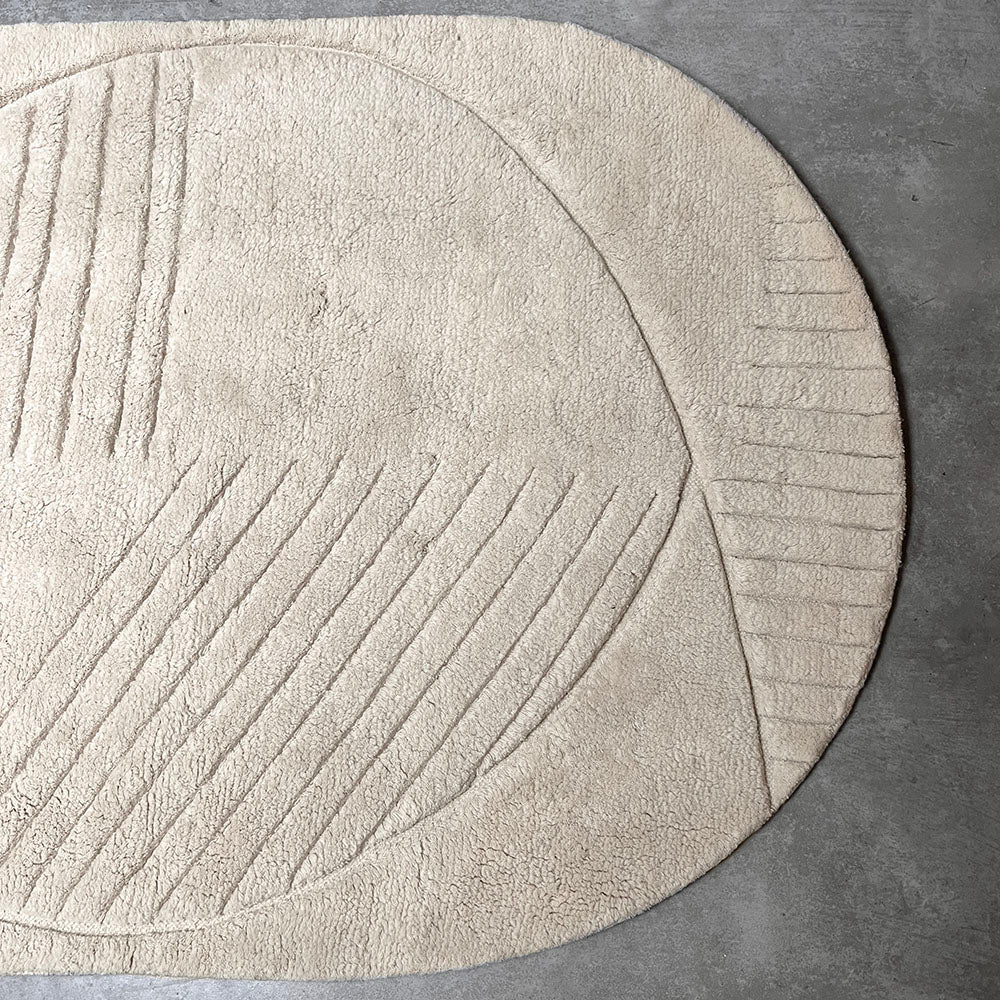 Malagoon rug Oval Funky - cream white - 157x238cm 100% wool