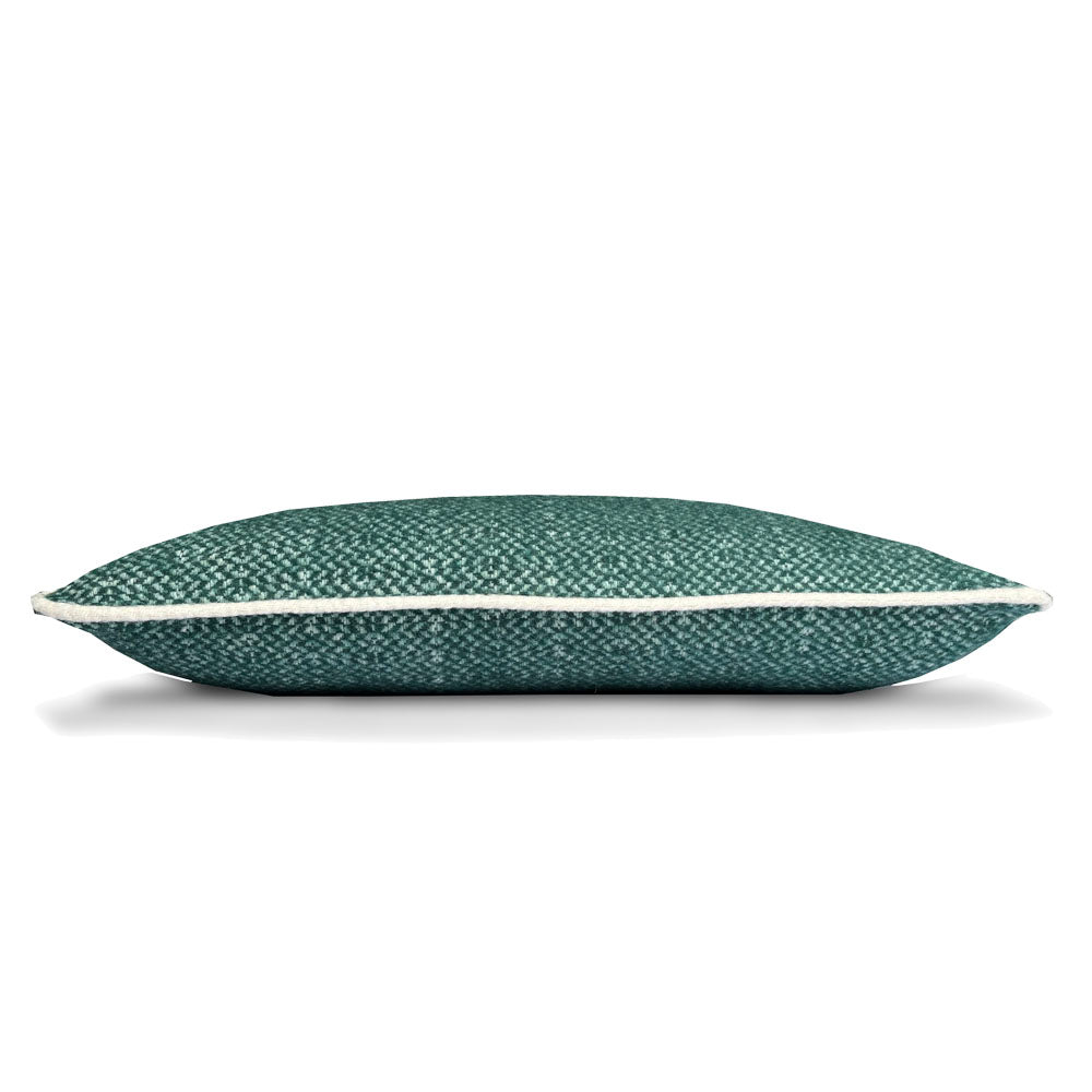 Malagoon cushion - pine green structure - 35x60cm recycled wool