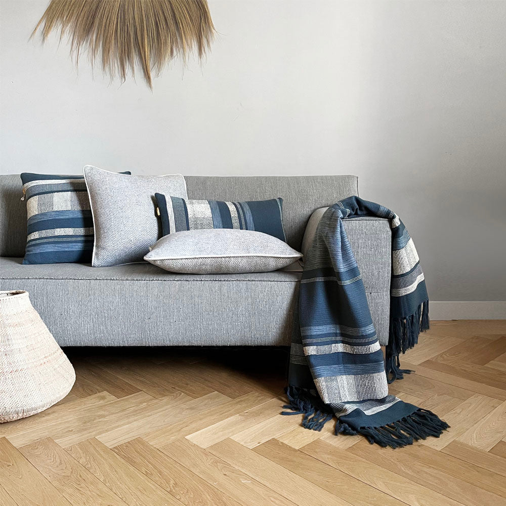 Malagoon cushion - textured grey - 50x50cm recycled wool