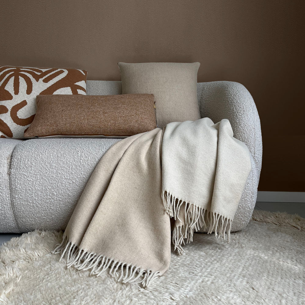 Malagoon cushion - beige reversible - 50x50cm recycled wool