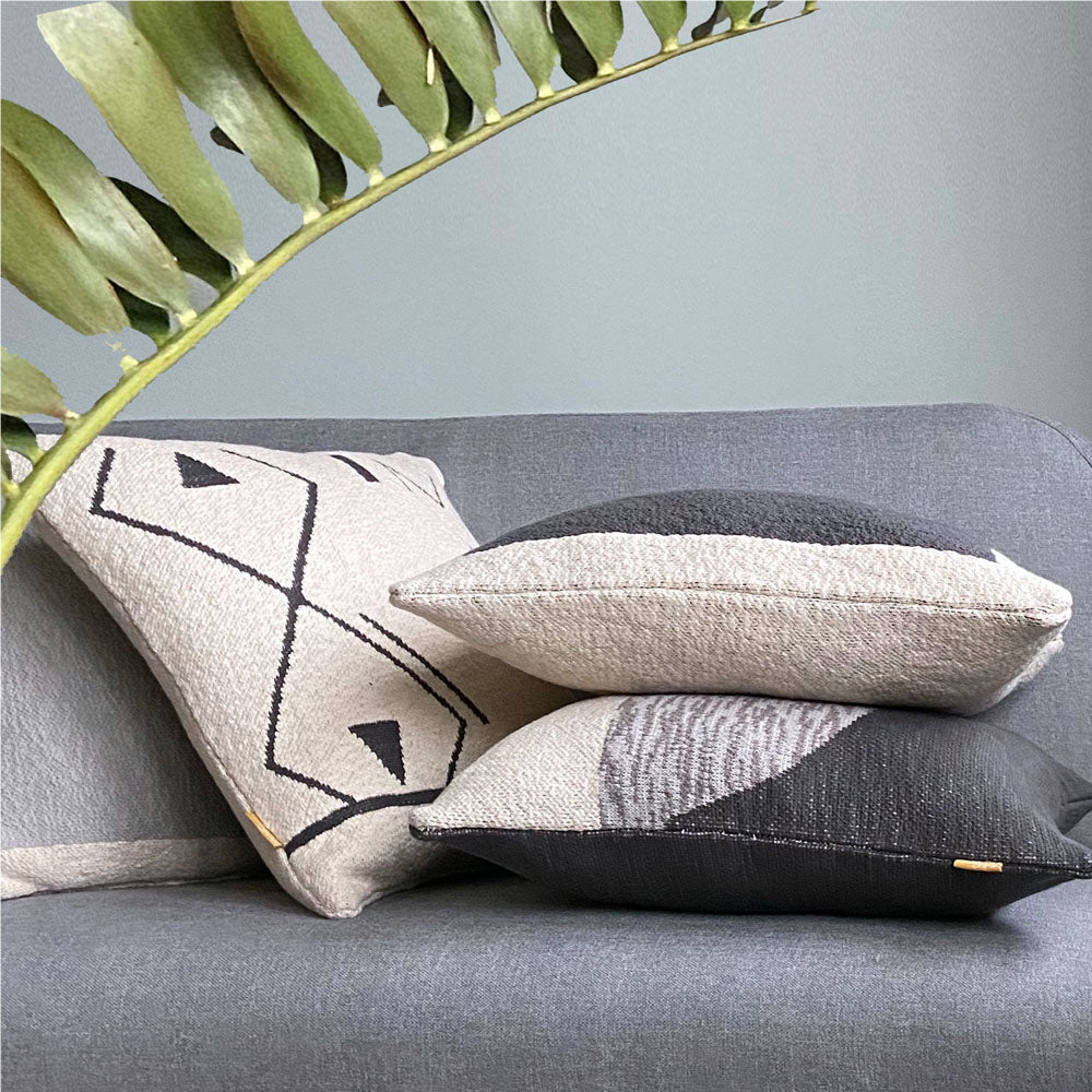 Malagoon cushion Poster - black - 50x50cm 100% organic cotton